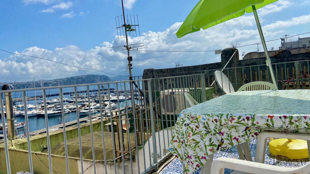Procida Marina Grande Appartement Buitenkant foto